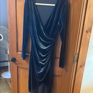 Elegant Velvet Wrap Dress - Navy Blue